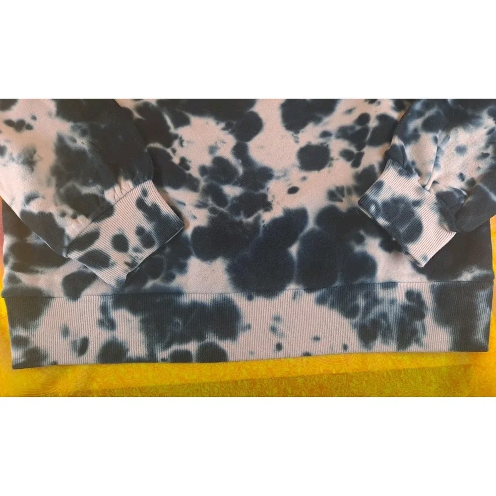 525 America Revolve Monochrome Tie-Dye Pink‎ And Black Sweatshirt Size XSmall